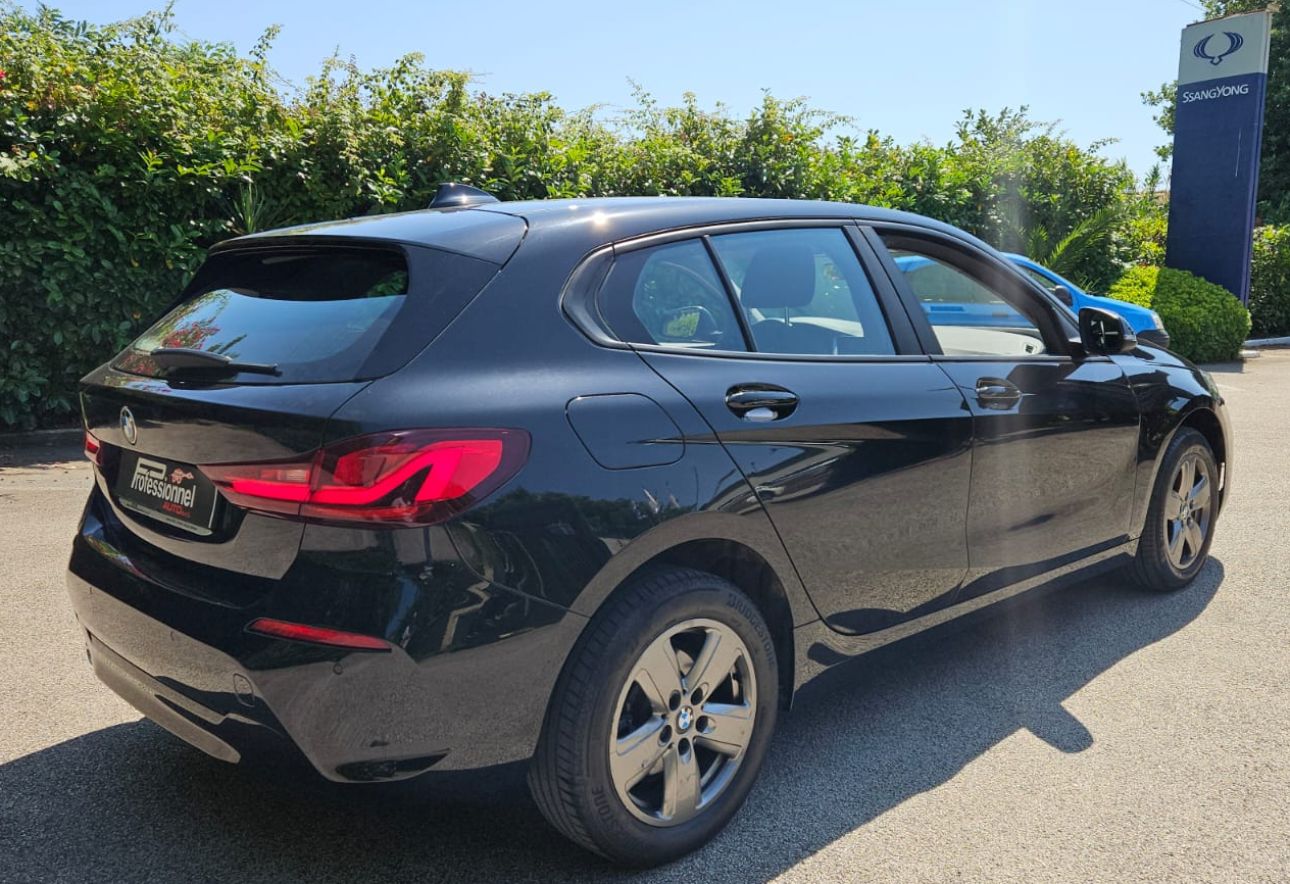 BMW 116d Advanced Business 1500 cc