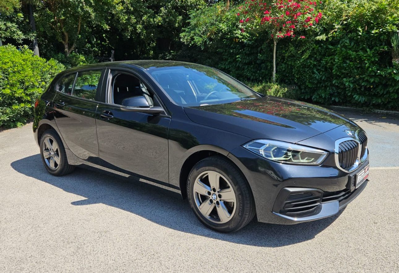 BMW 116d Advanced Business 1500 cc