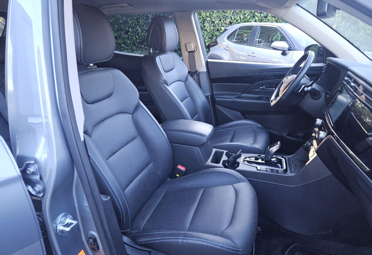 SSANGYONG KORANDO E-MOTION TITANIUM PLUS 0 cc