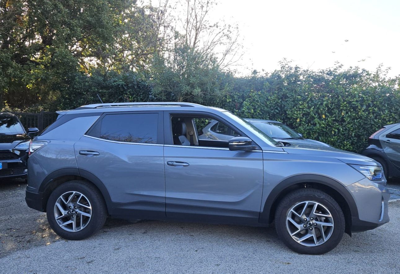 SSANGYONG KORANDO E-MOTION TITANIUM PLUS 0 cc
