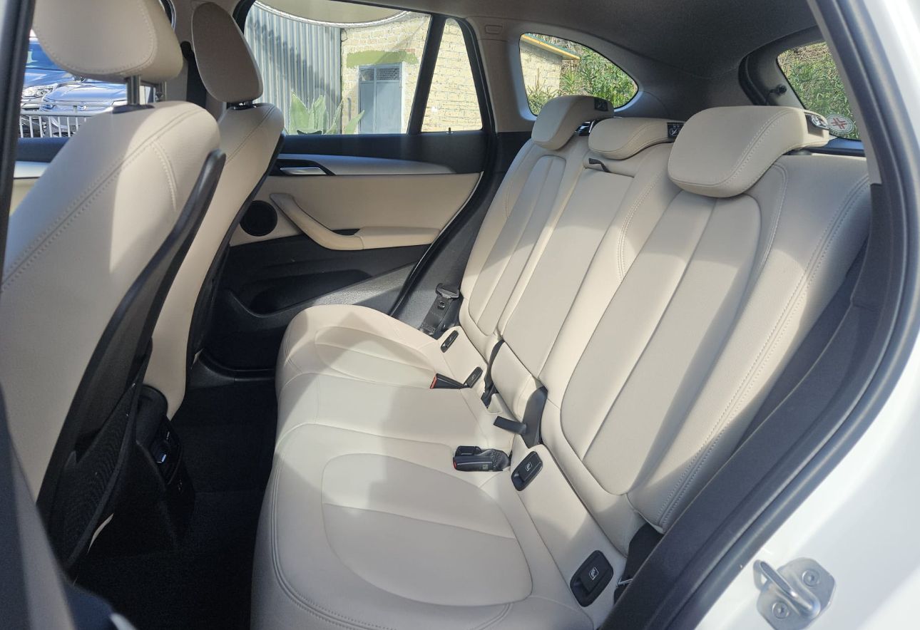 BMW X1 116d S DRIVE Business Advantage 1500 cc