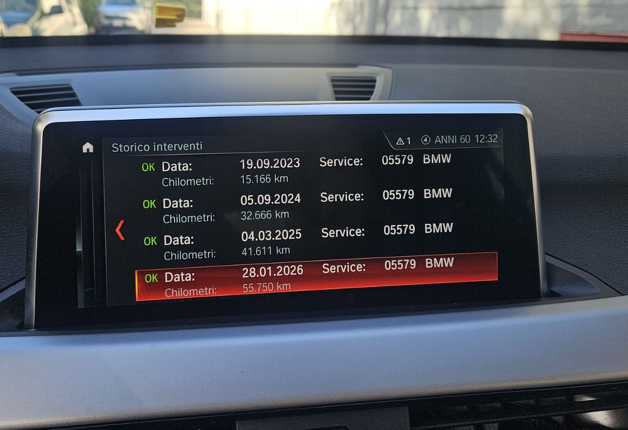 BMW X1 116d S DRIVE Business Advantage 1500 cc