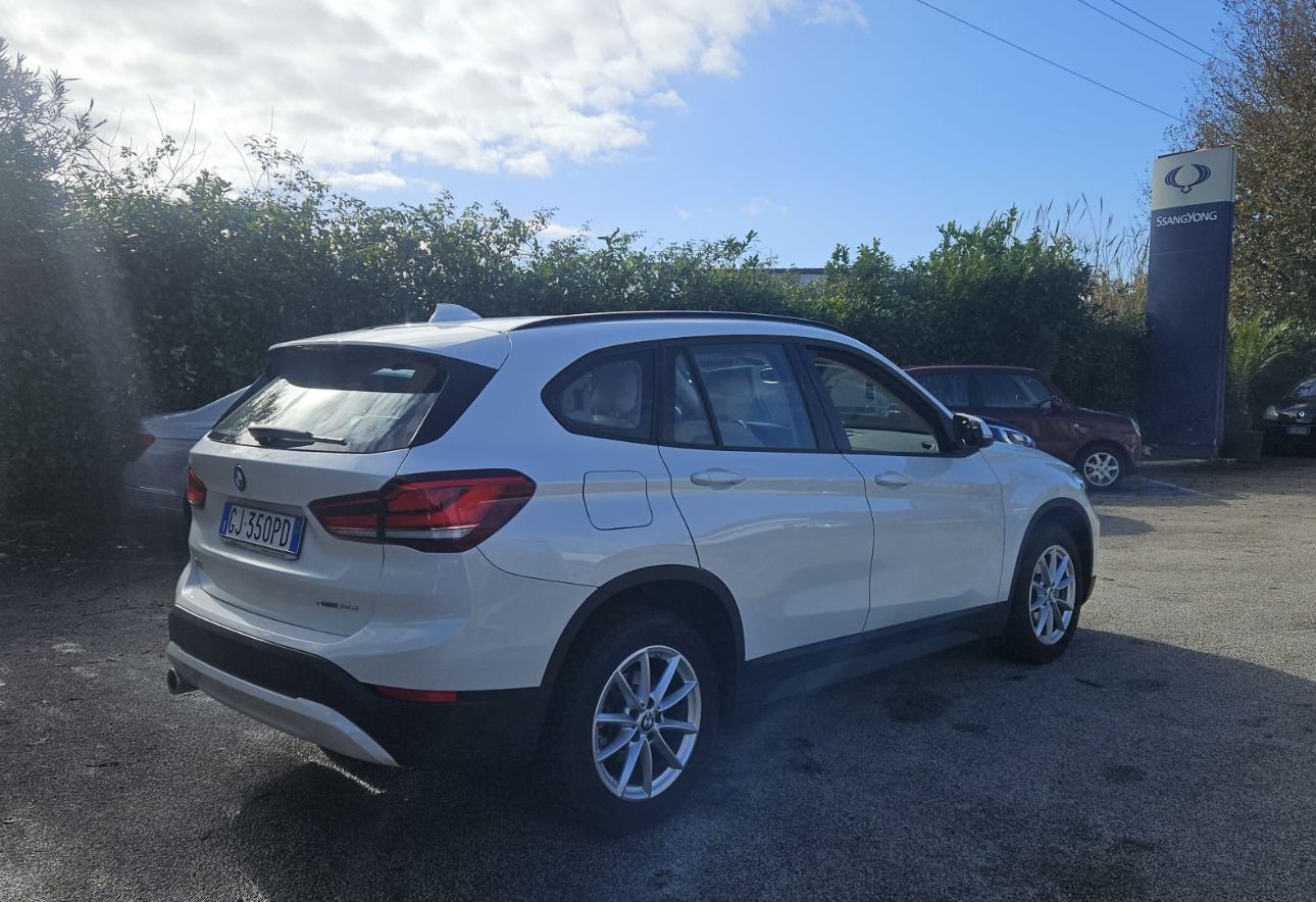 BMW X1 116d S DRIVE Business Advantage 1500 cc