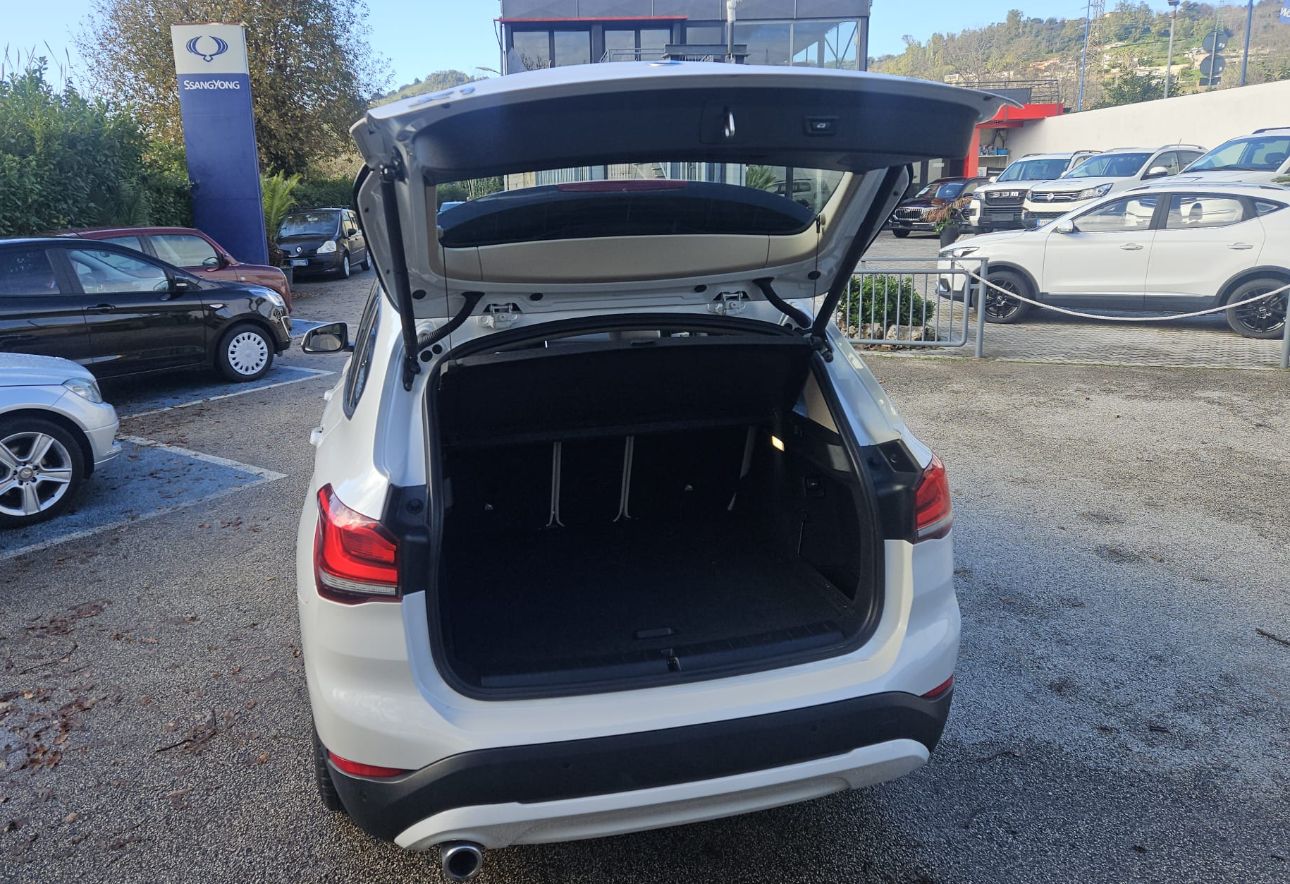 BMW X1 116d S DRIVE Business Advantage 1500 cc