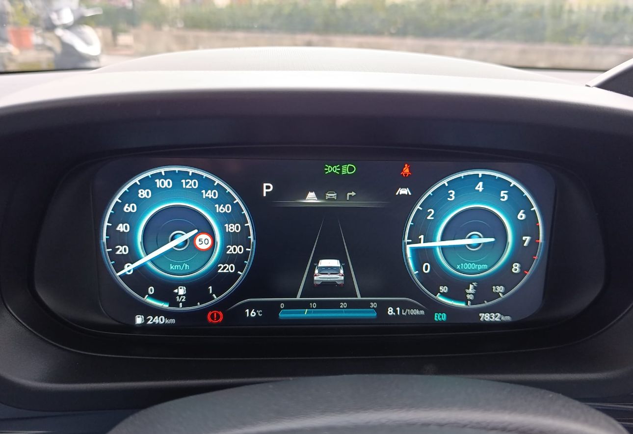 Hyundai BAYON HYBRID 1000 cc