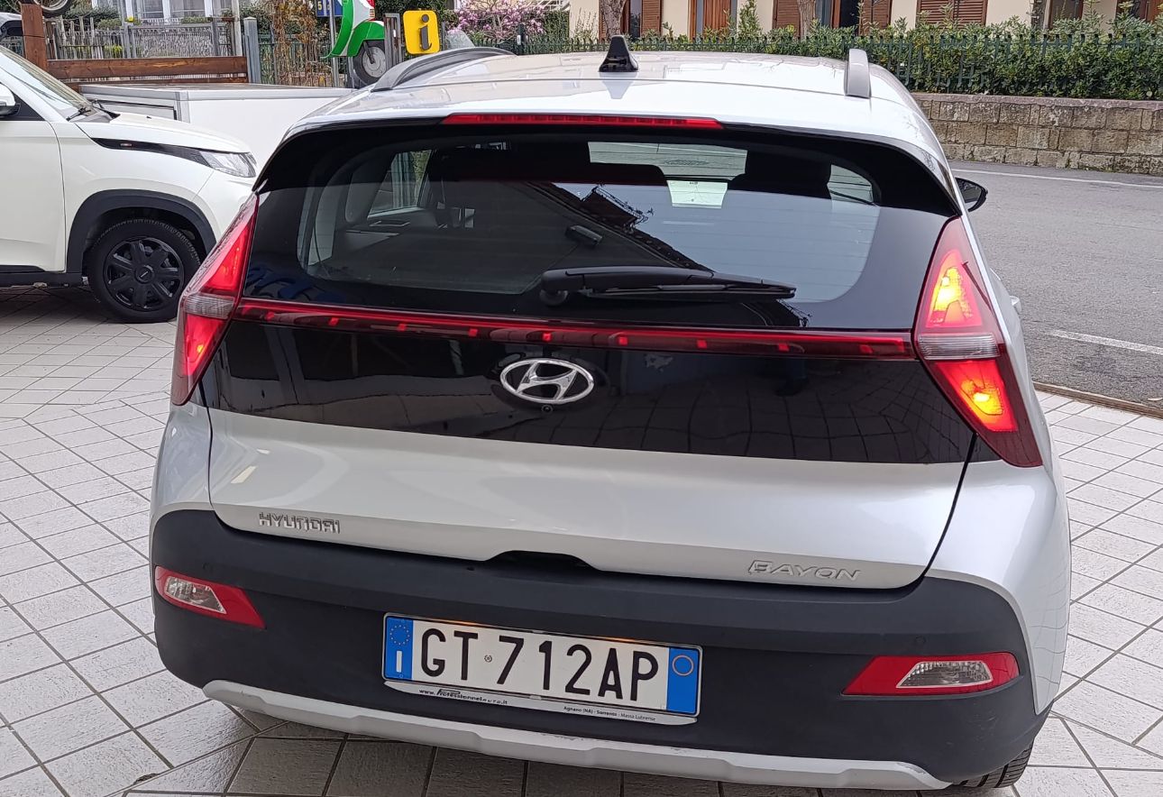 Hyundai BAYON HYBRID 1000 cc