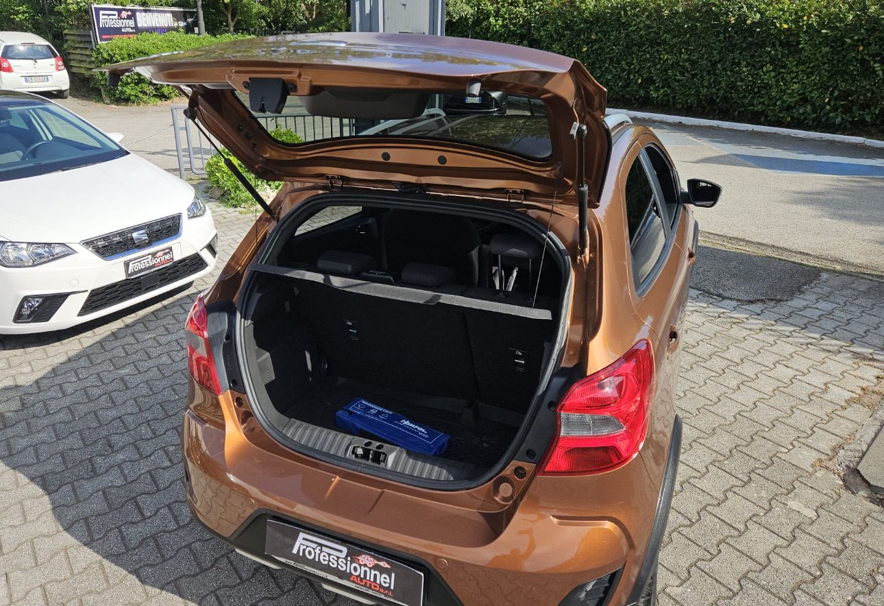 Ford ka+ ACTIVE 1200 cc