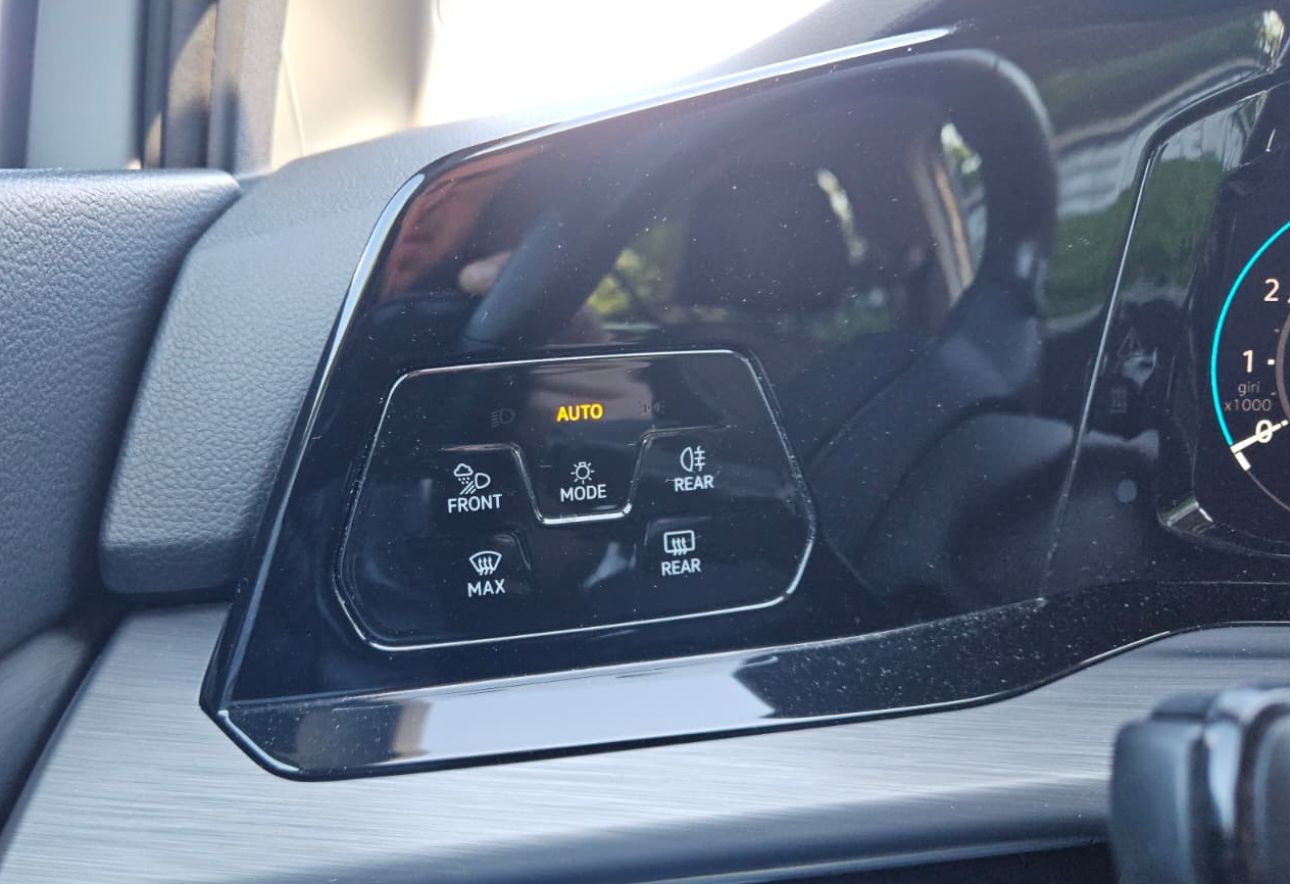 Volkswagen GOLF etsi 1.5 Hybrid Style 1500 cc