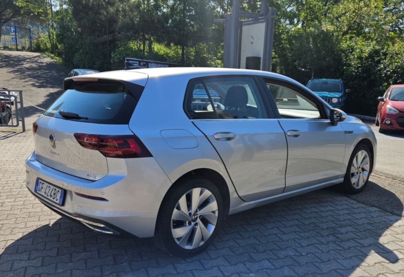 Volkswagen GOLF etsi 1.5 Hybrid Style 1500 cc