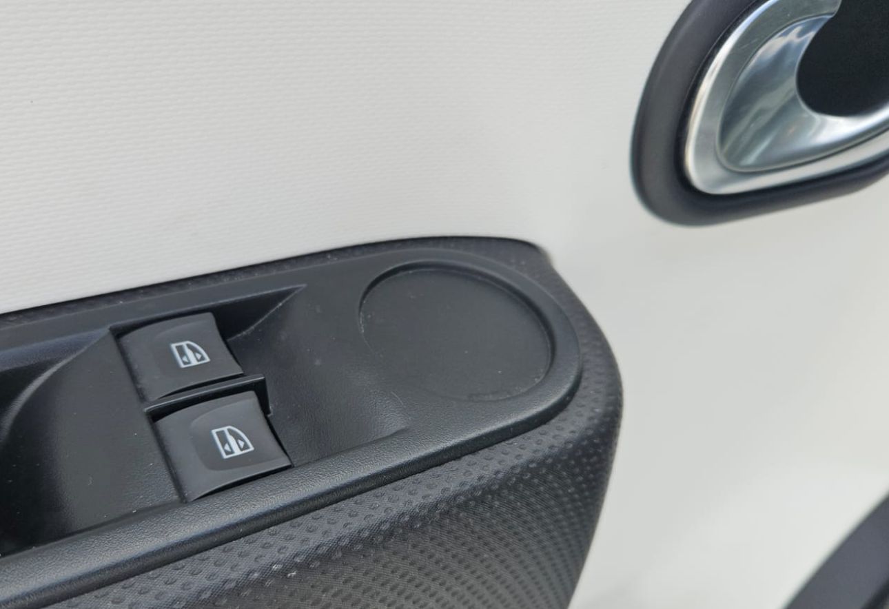 Renault Twingo Cabrio 1000 cc