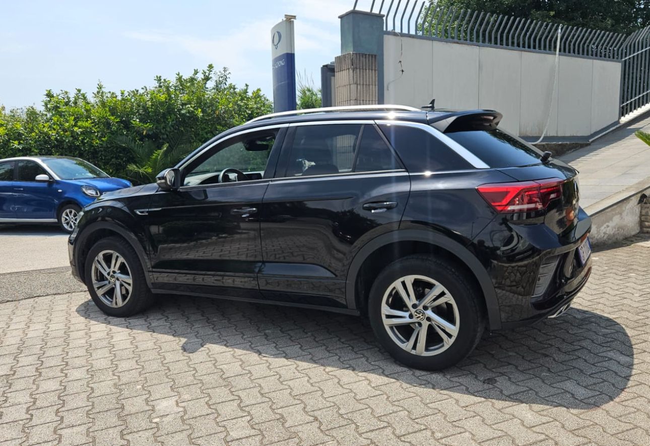 Volkswagen T-Roc R-Line 1500 cc