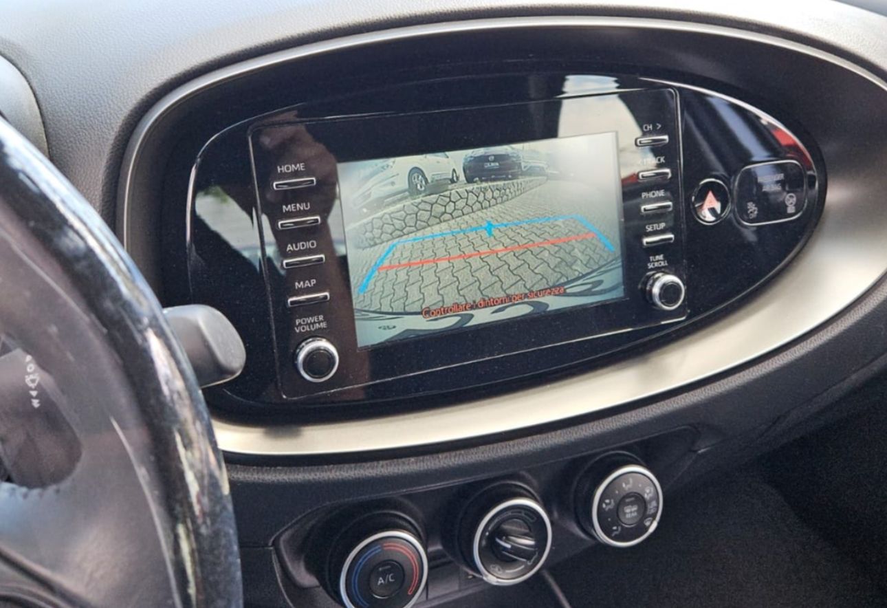 Toyota AYGO X ACTIVE PLUS 1000 cc