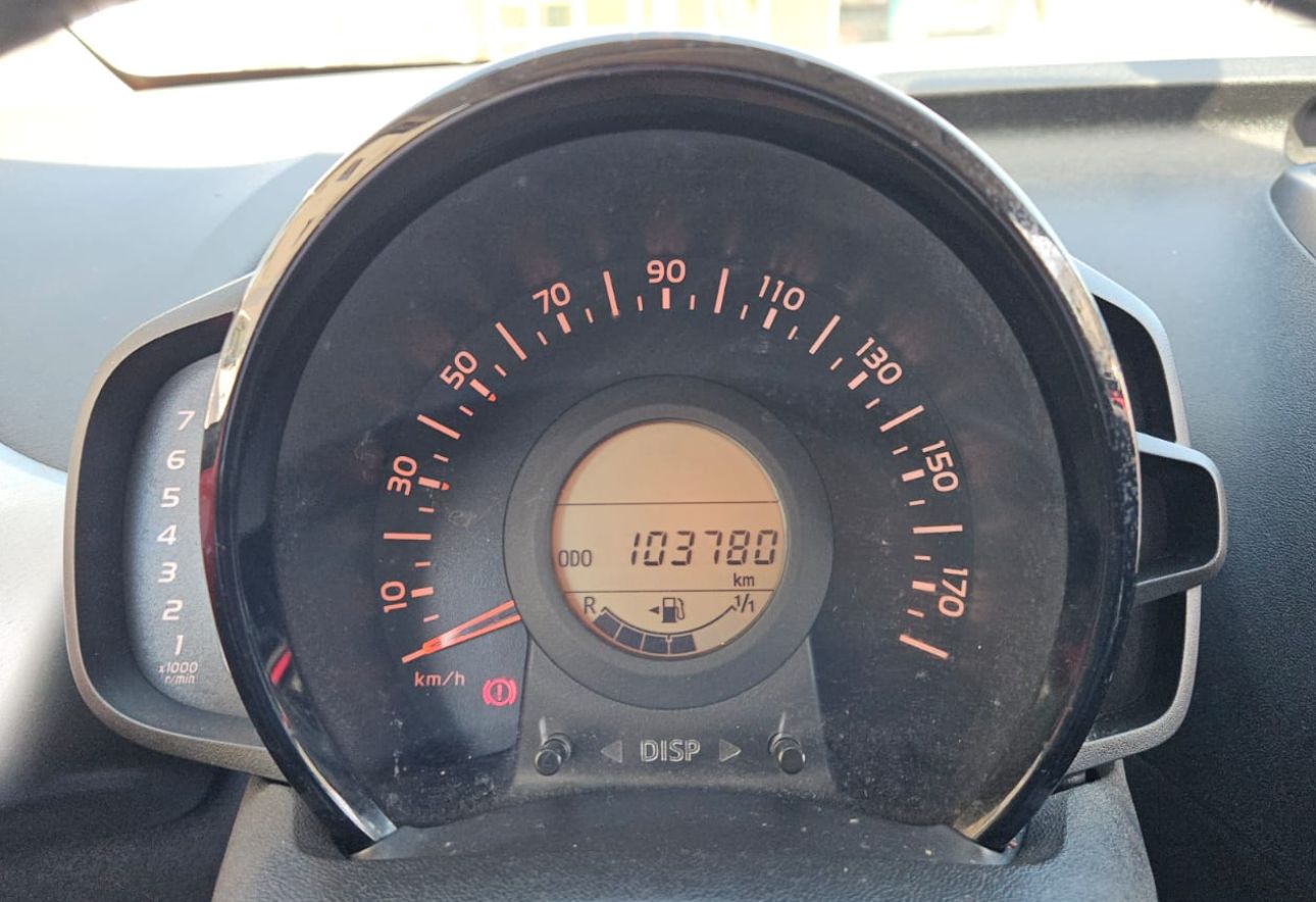 Peugeot 108 ALLURE 1200 cc