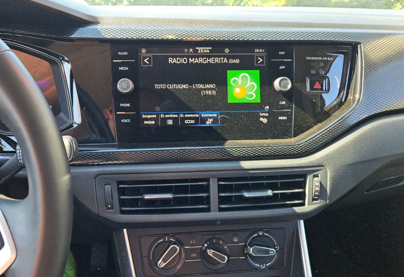 Volkswagen Taigo Life 1000 cc
