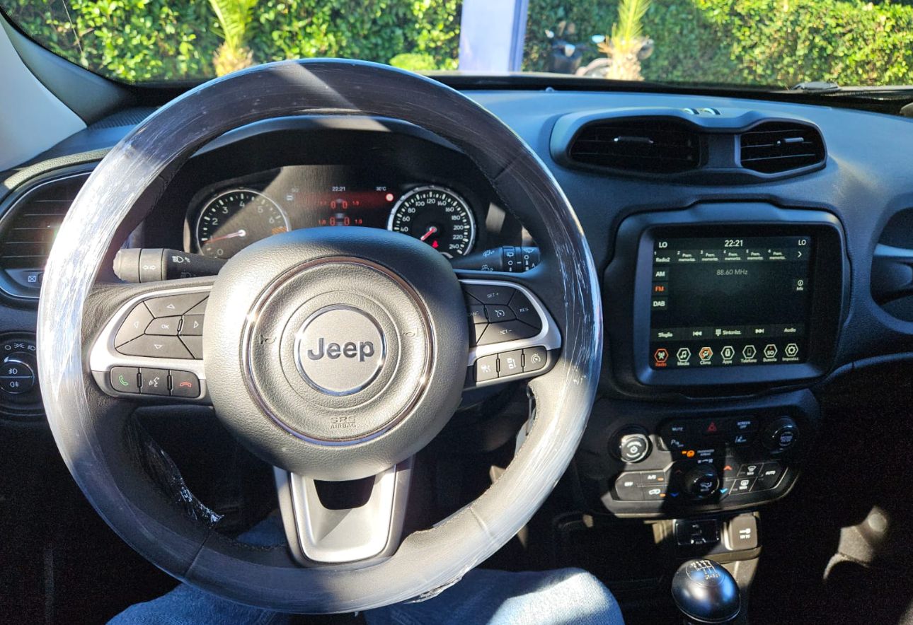 Jeep RENEGADE LIMITED 1000 cc
