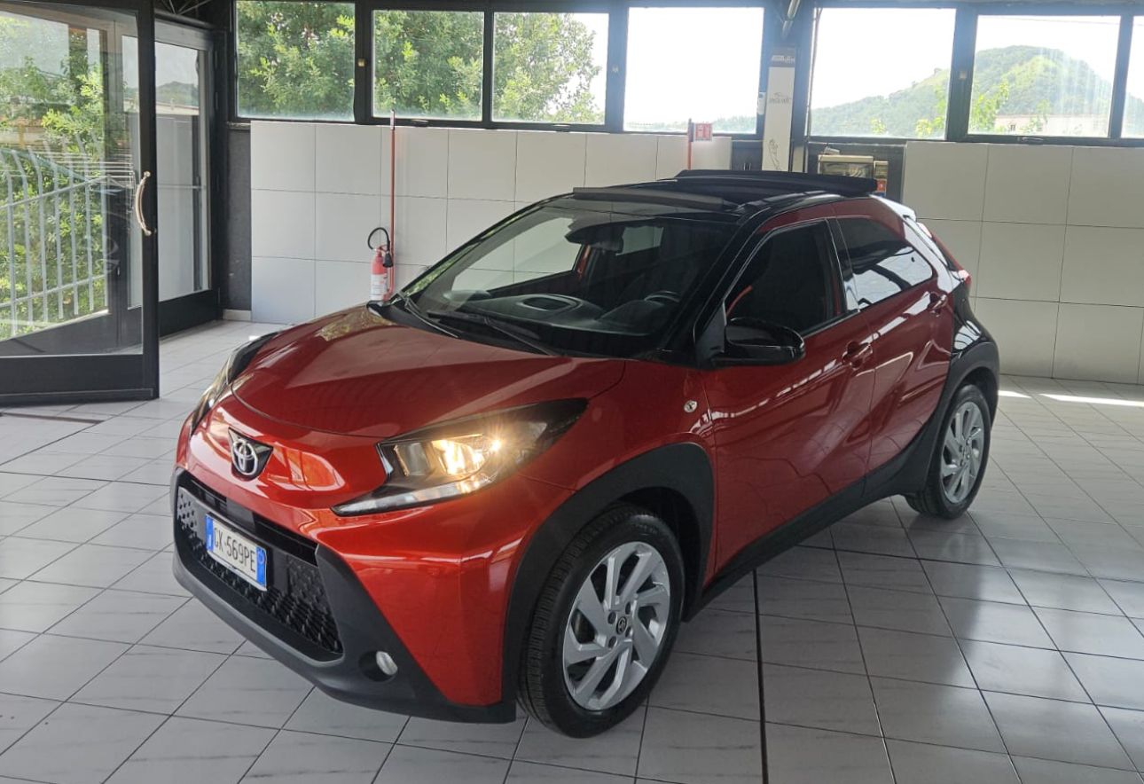 Toyota AYGO X - AIR trend 1000 cc