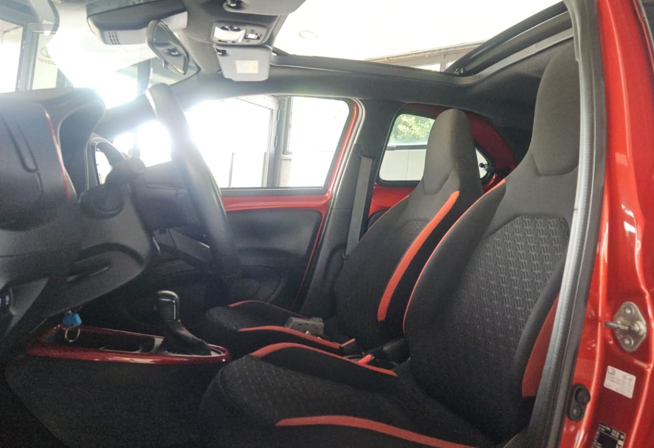 Toyota AYGO X - AIR trend 1000 cc