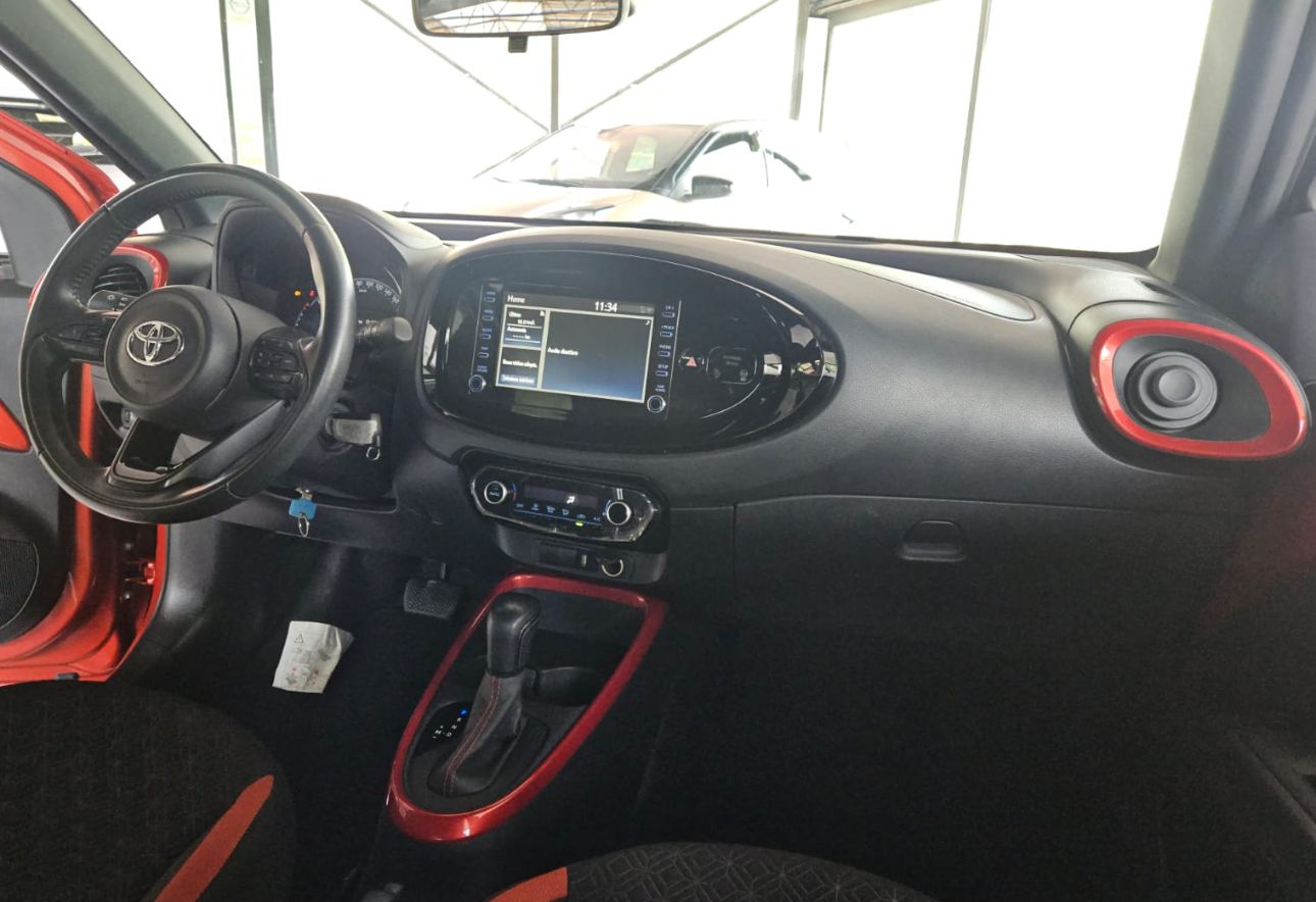 Toyota AYGO X - AIR trend 1000 cc