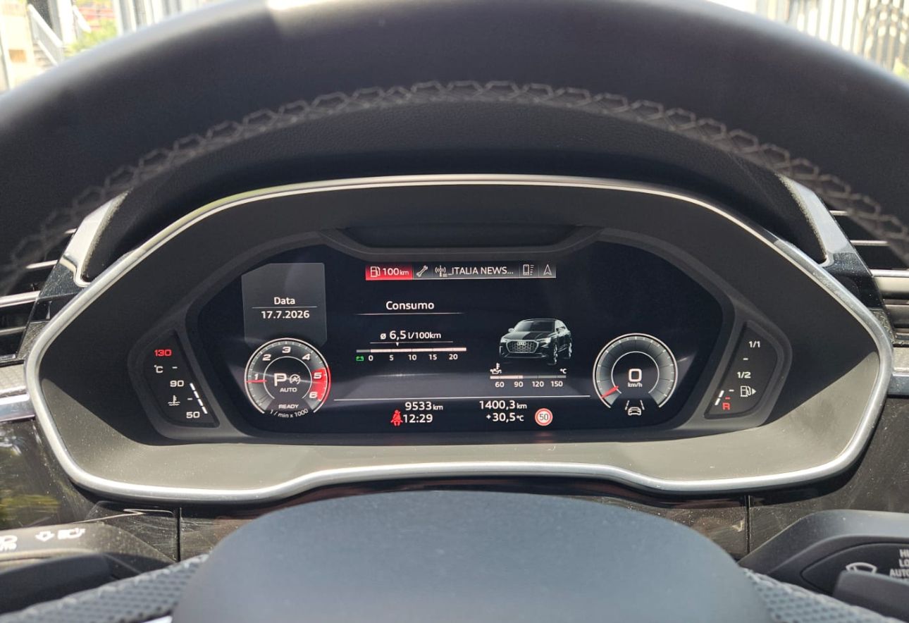 Audi Q3 SPB 35TDI S LINE S-tronic Black Identity 2000 cc