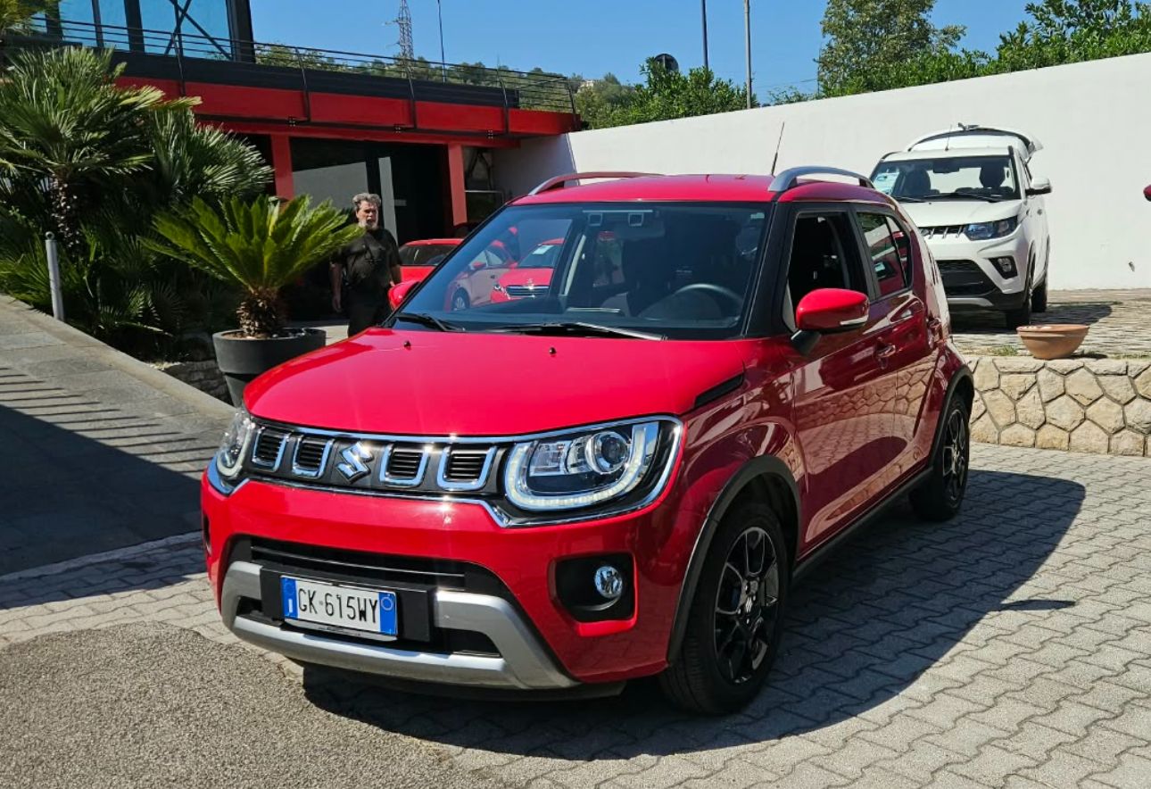 Suzuki Ignis HYBRID TOP