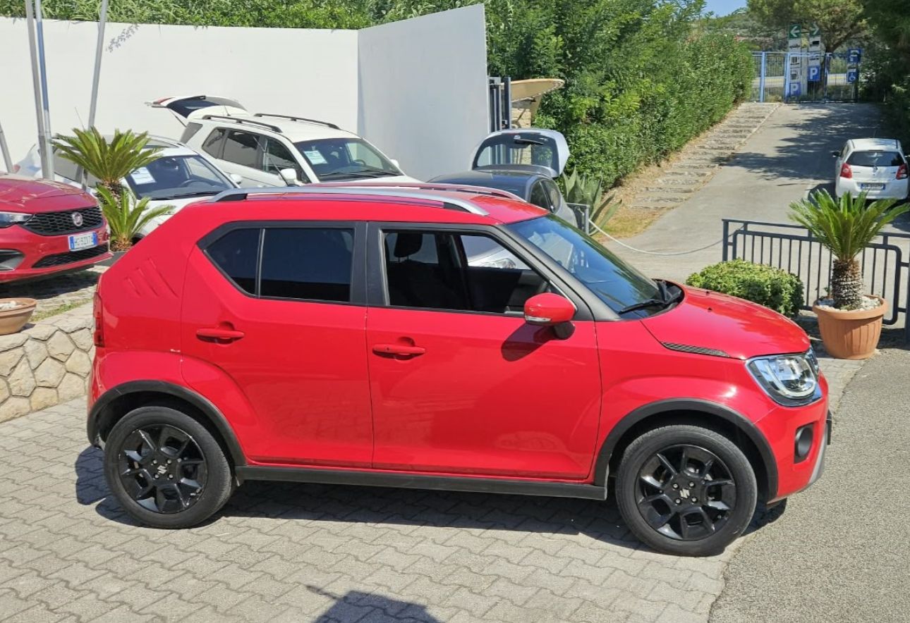 Suzuki Ignis HYBRID TOP 1200 cc