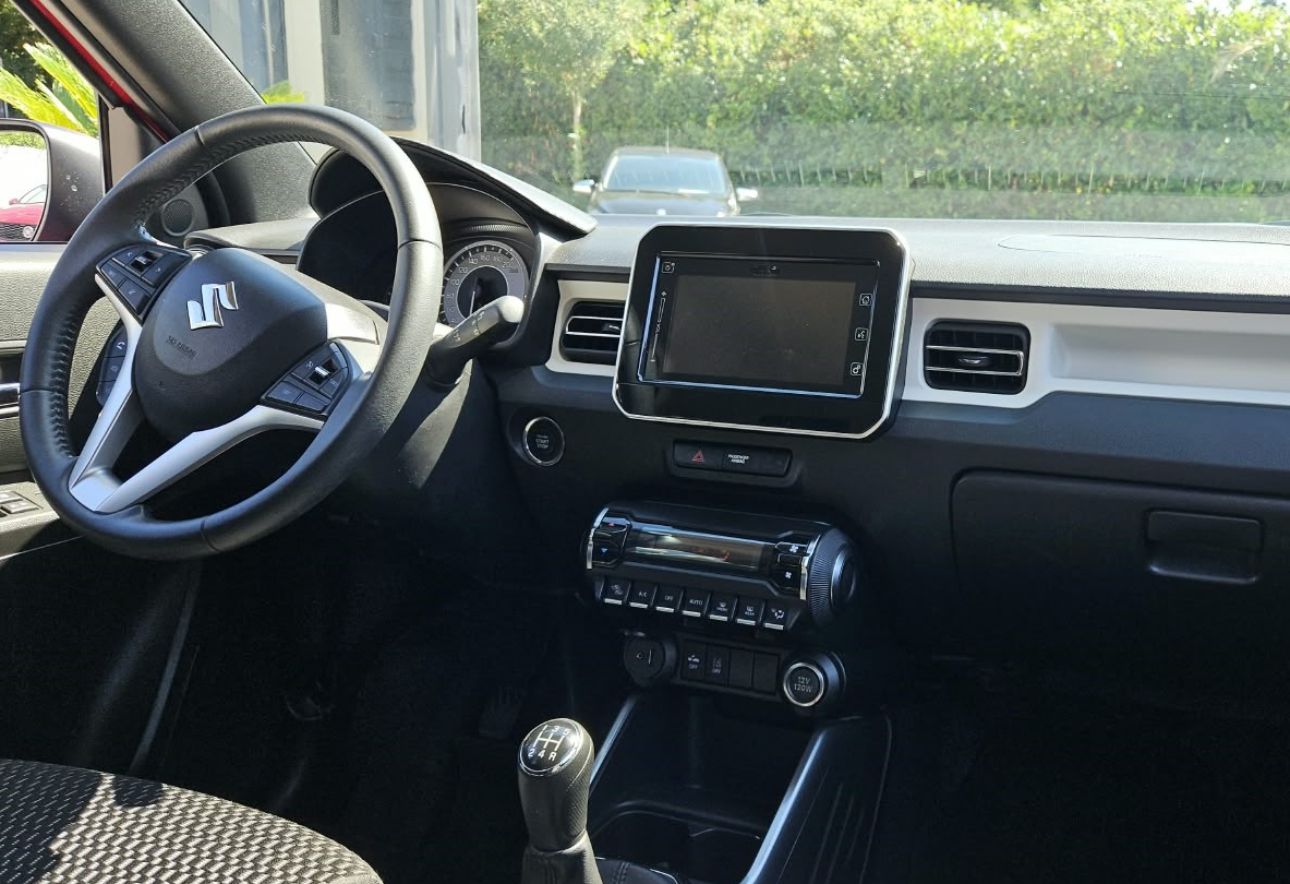 Suzuki Ignis HYBRID TOP 1200 cc