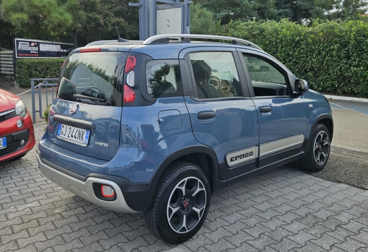 FIAT PANDA Cross FireFly Hybrid 1000 cc
