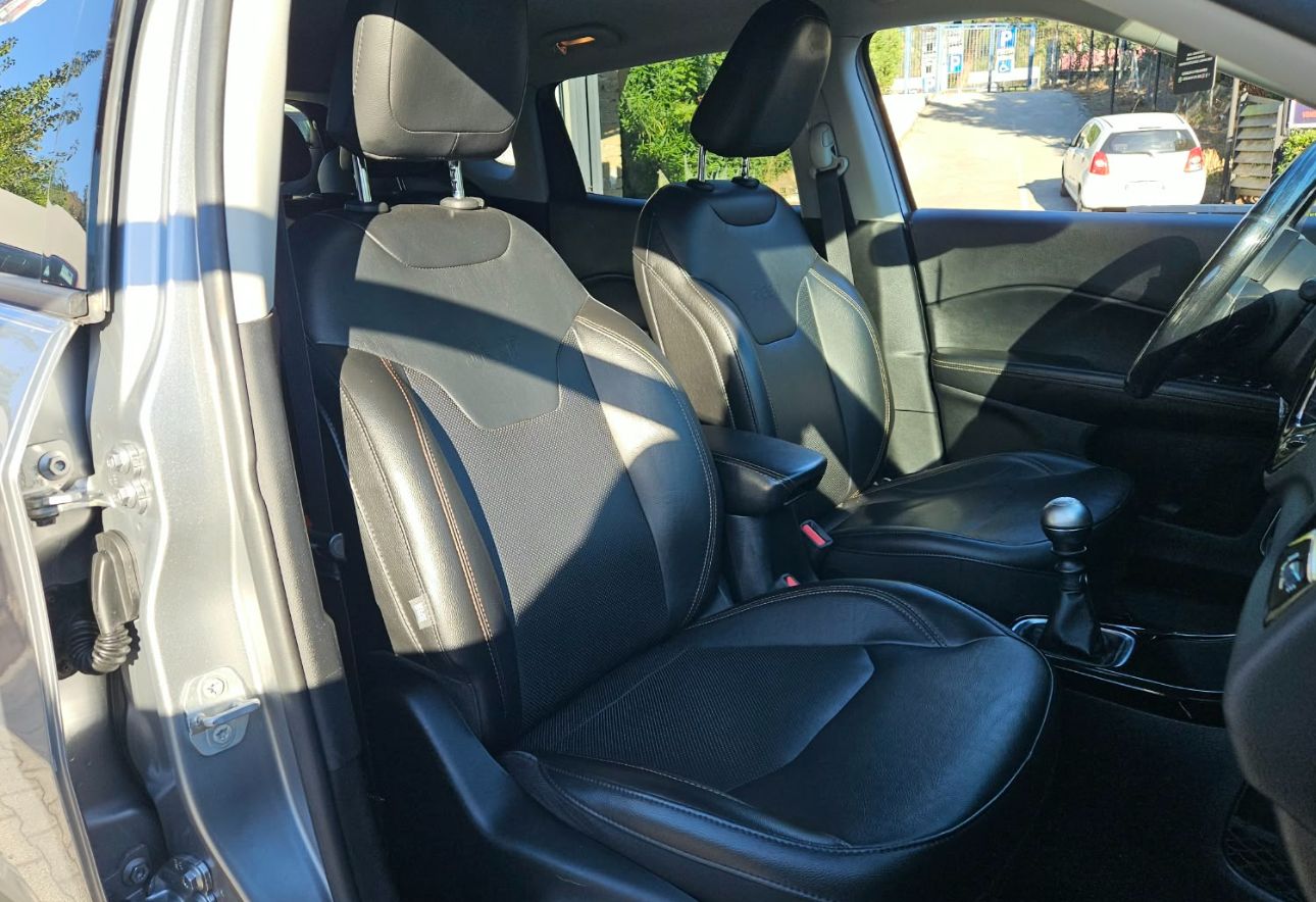 Jeep COMPASS LIMITED 1.6 2WD 1600 cc