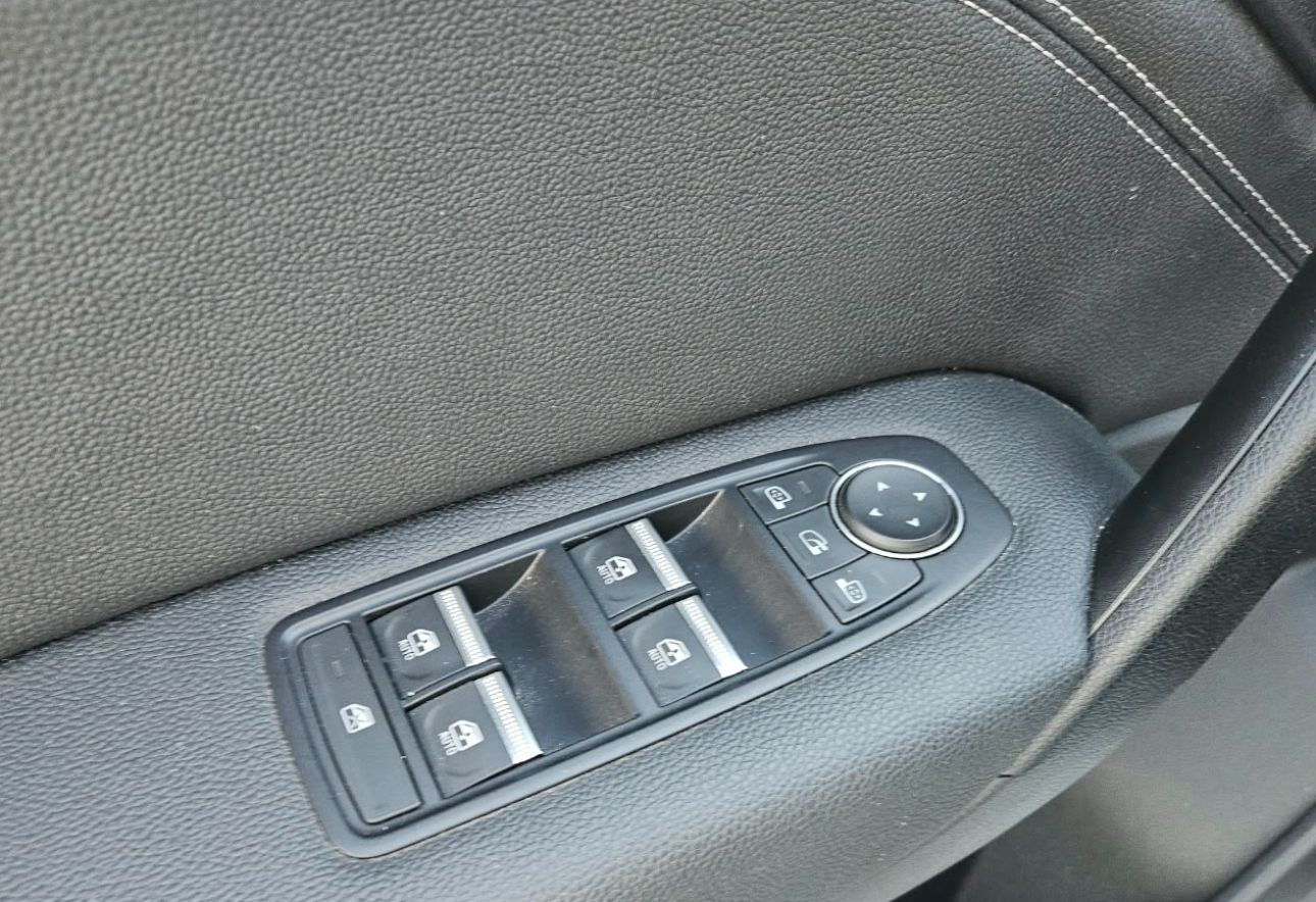 Renault CAPTUR Renault Captur E-Tech techno 1600 cc
