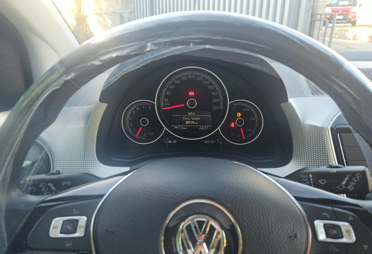 Volkswagen UP MOVE UP 1000 cc