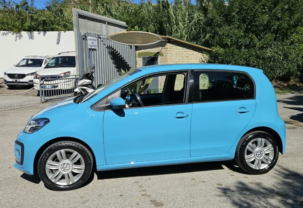 Volkswagen UP MOVE UP