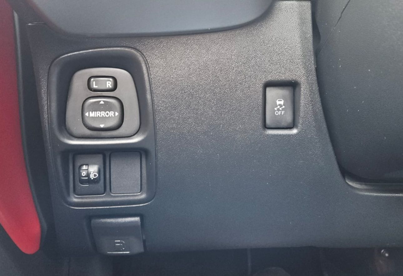 Peugeot 108 ALLURE 1200 cc