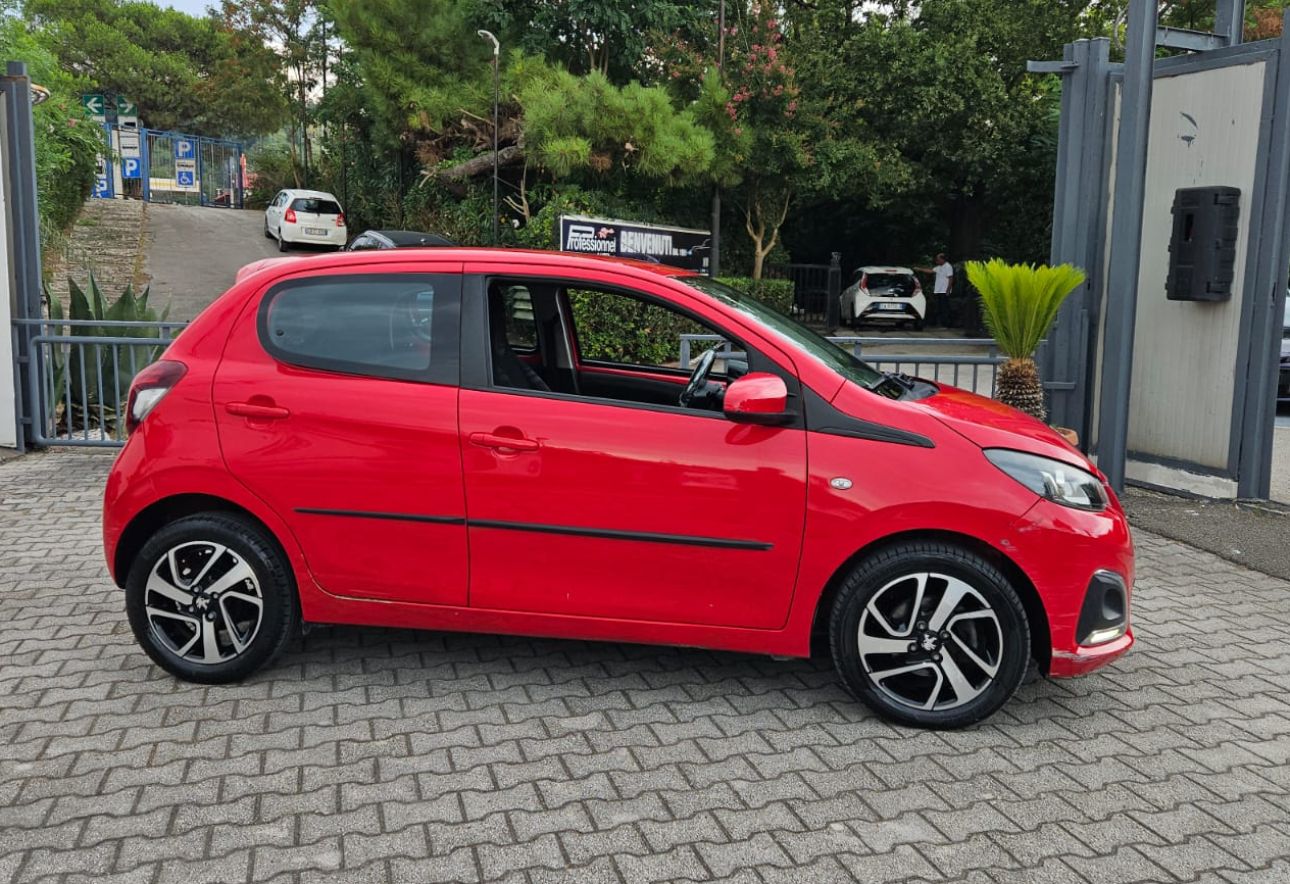 Peugeot 108 ALLURE 1200 cc